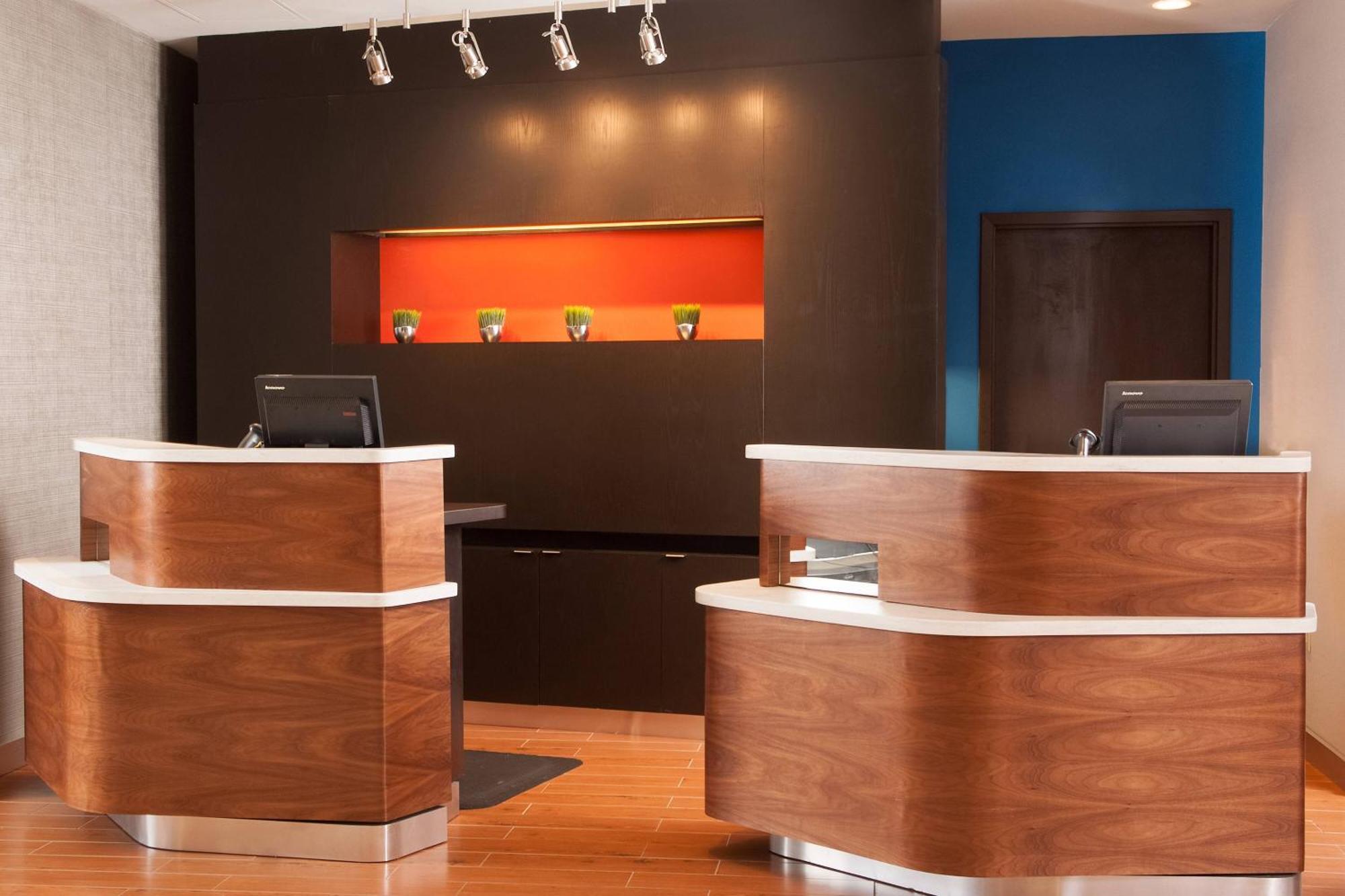 Courtyard By Marriott Charlotte Gastonia Hotel Ngoại thất bức ảnh