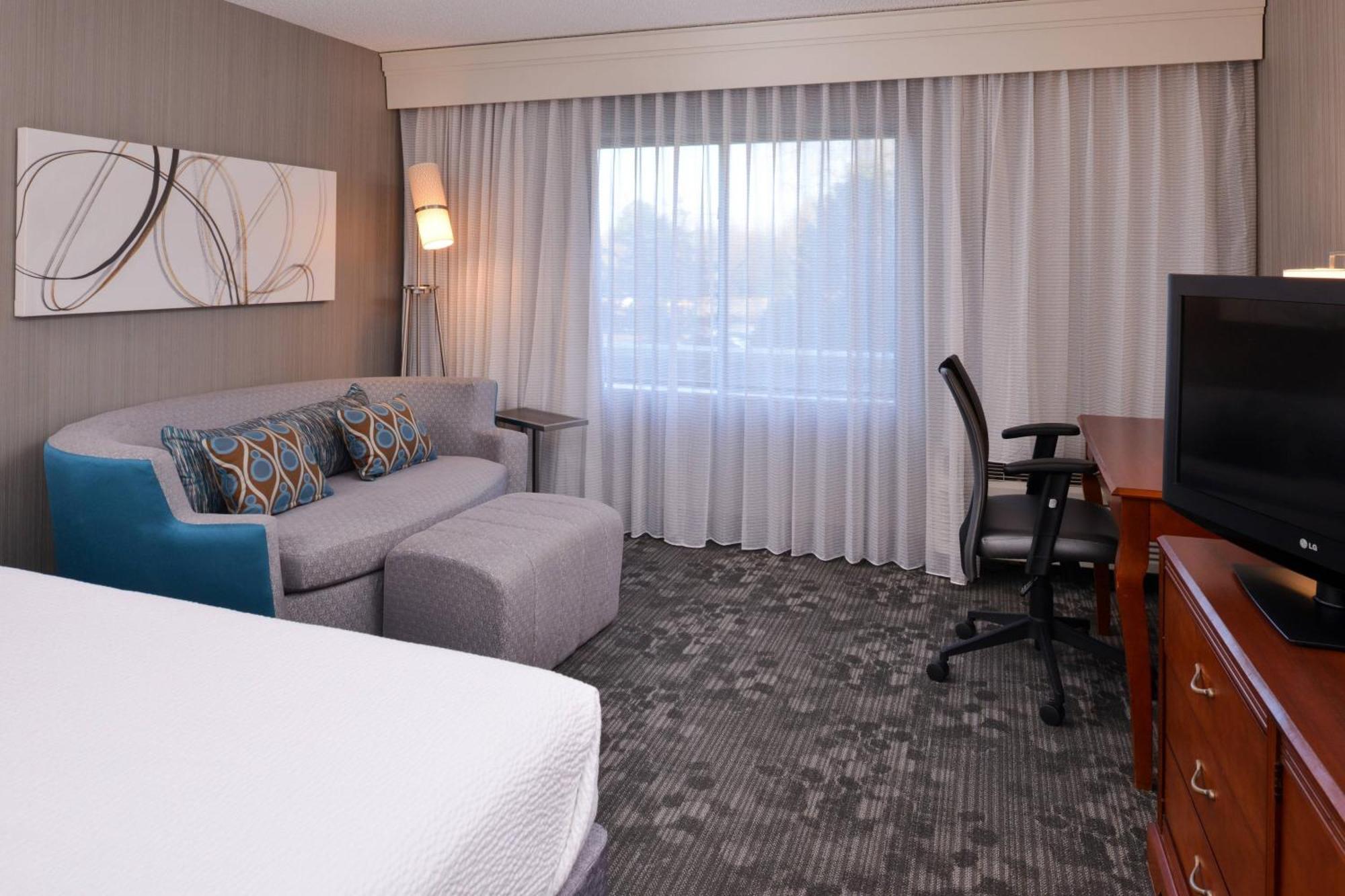 Courtyard By Marriott Charlotte Gastonia Hotel Ngoại thất bức ảnh